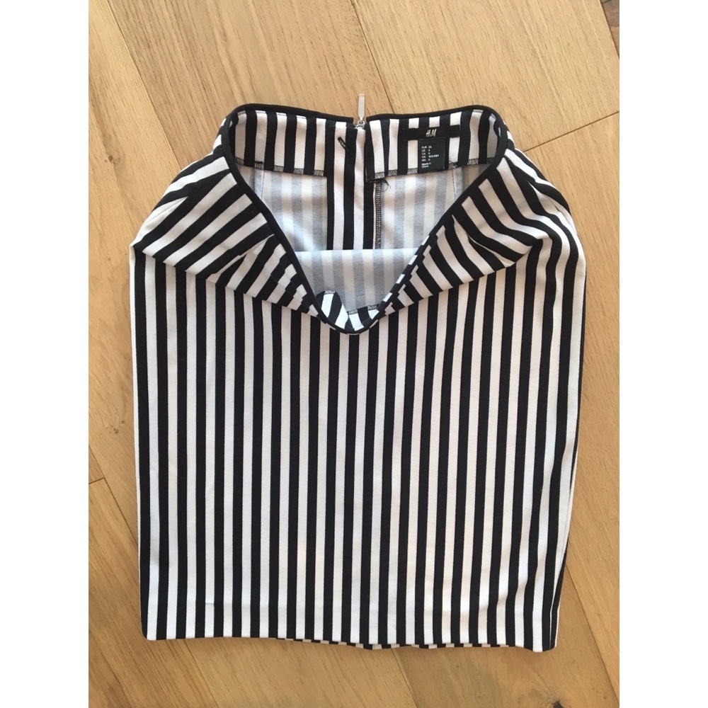 H&M Women’s Size 6 US Striped Midi Skirt